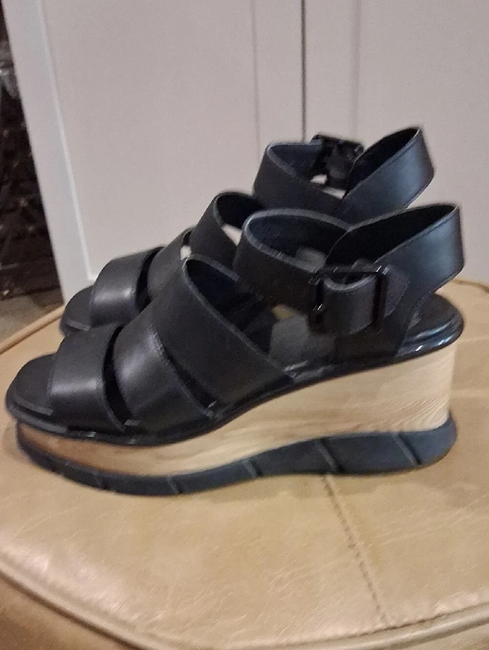 Sorel chunky platform